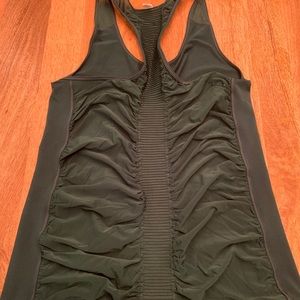 Athleta racer back tank top size Large